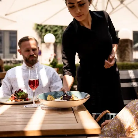 호텔 Schwanen Boutique & Restaurant 메칭엔