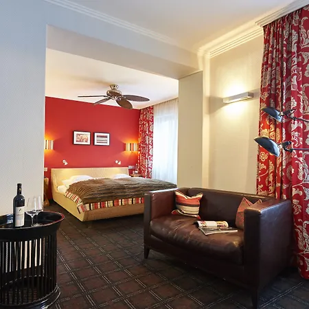 施蔓恩餐厅酒店 4*