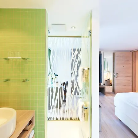 호텔 Schwanen Boutique & Restaurant 4*